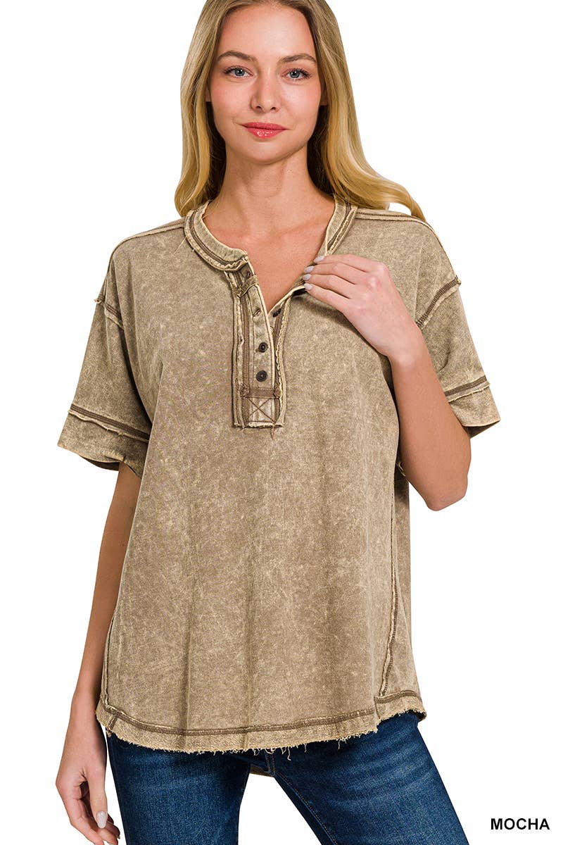 `".Washed Raw Edge Detailed Button Closure Top: DEEPCAMEL-168207 / M