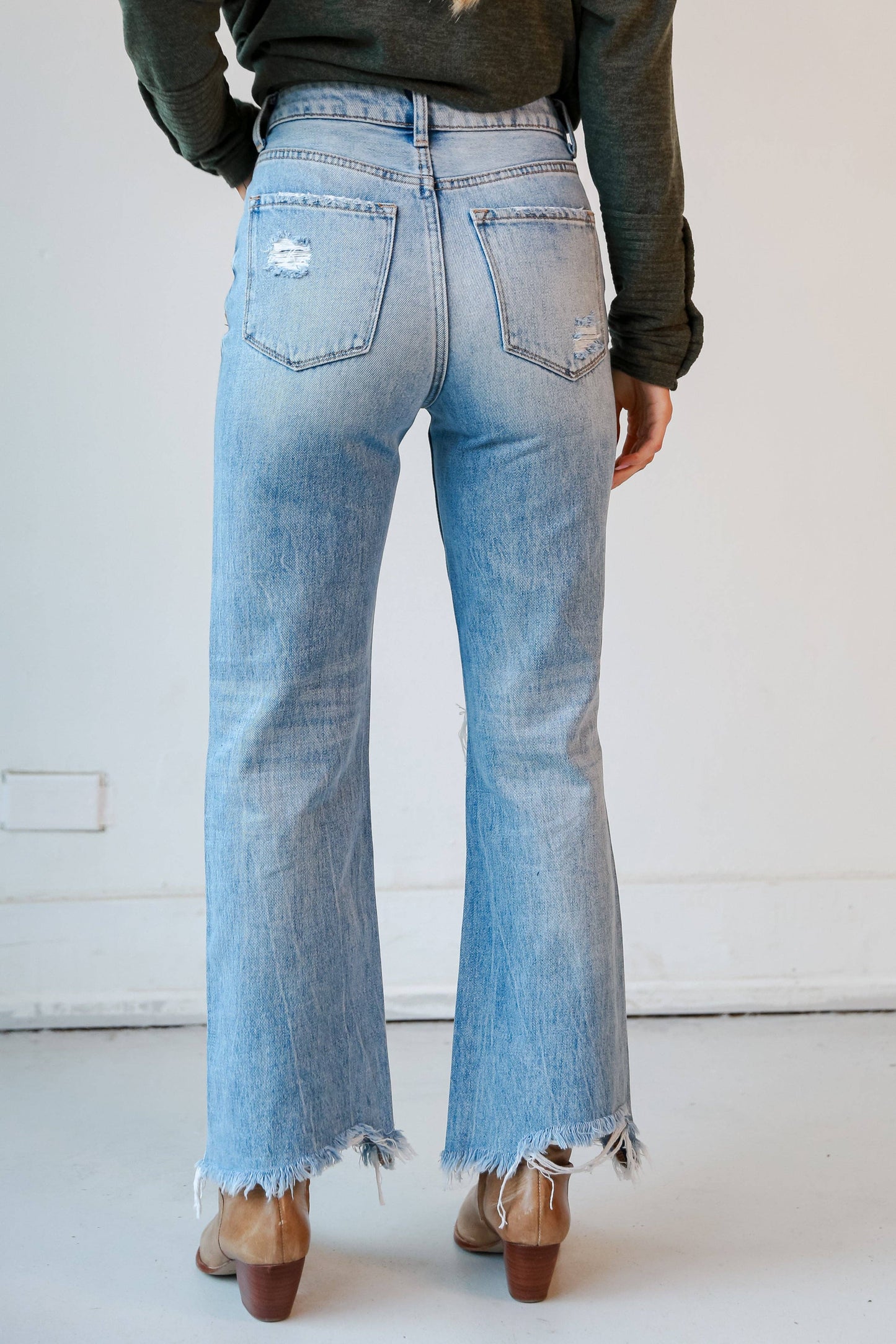 Crystal Medium Wash 90s Vintage Distressed Flare Jeans: Medium Wash / 32
